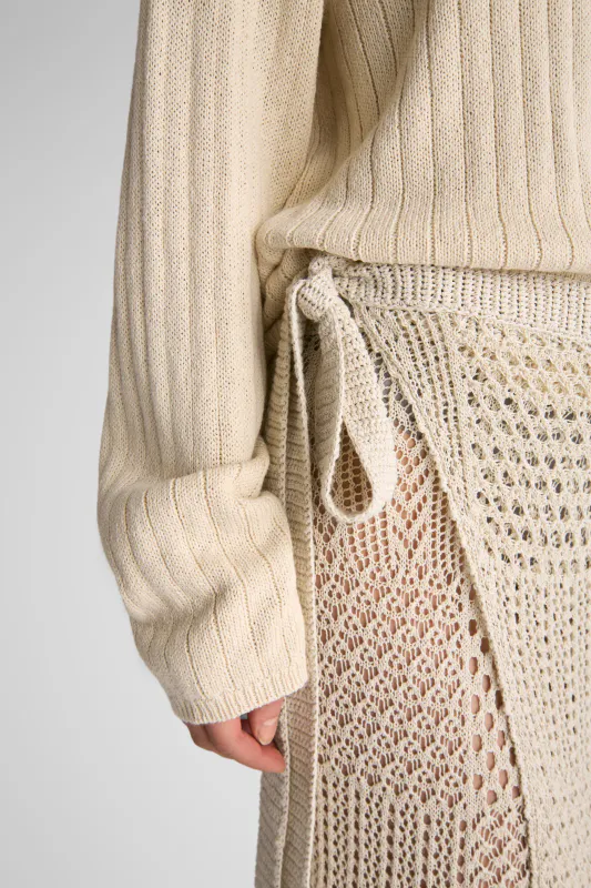 WINNIPEG Papercrochet Bone