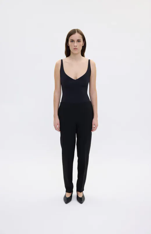 JULIA 285 Black
