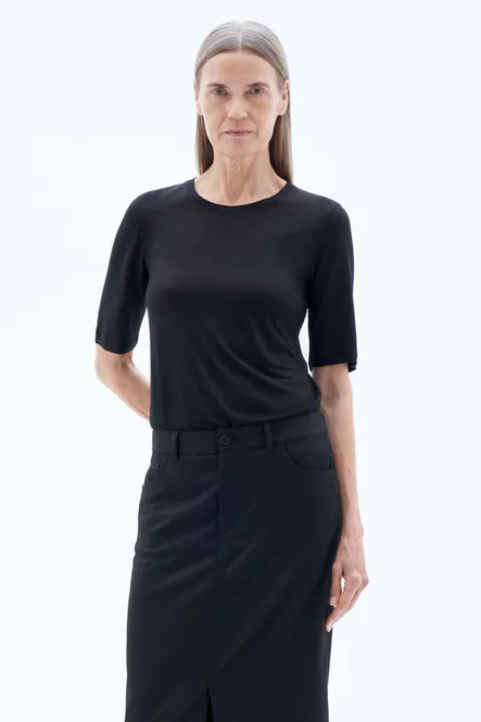Hovedbilde ELENA TEE Black 