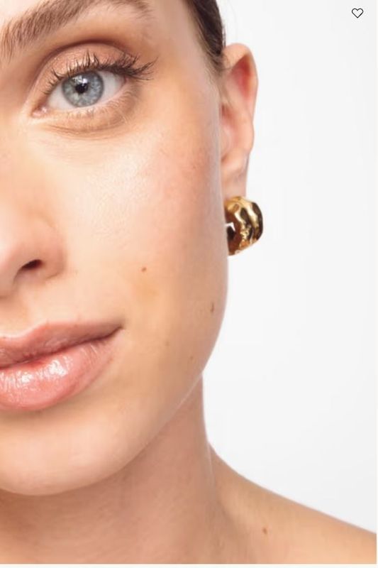 THE SMALL DOUBLE Gold