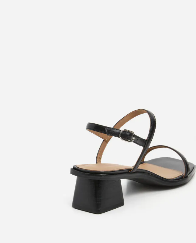 JUNO Leather Black