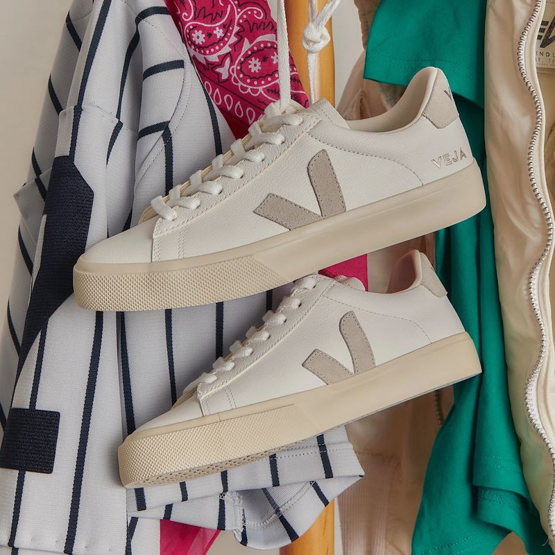 CAMPO W Leather White Natural Suede